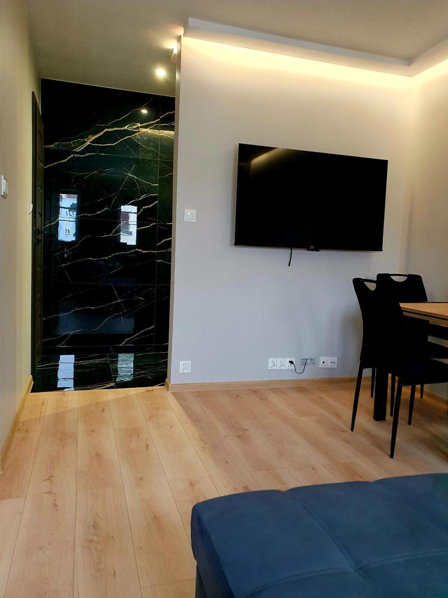 Rynek 23 Lux, Apartament Z Widokiem Na Ratusz Starego Miasta Гливице Екстериор снимка